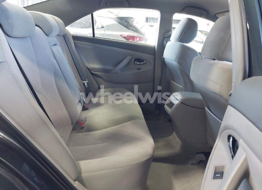 Photo 8 of 2011 Toyota Camry SE/LE/XLE (VIN 4T1BF3EK5BU162720)