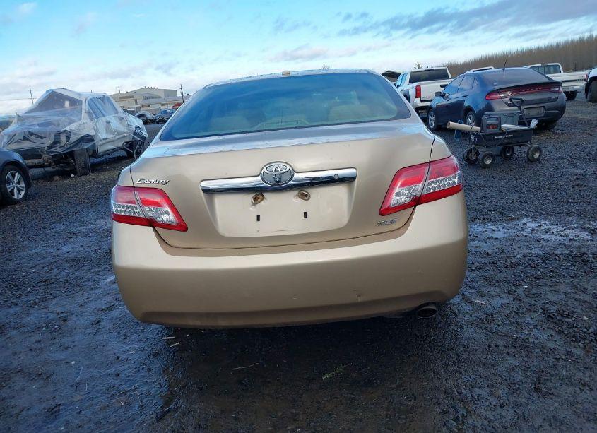 Photo 16 of 2011 Toyota Camry XLE (VIN 4T1BF3EK5BU166671)