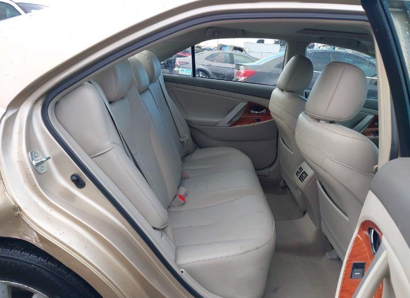 Photo 8 of 2011 Toyota Camry XLE (VIN 4T1BF3EK5BU166671)