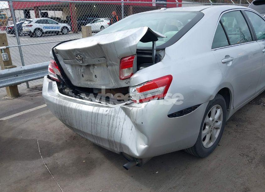 Photo 13 of 2011 Toyota Camry LE (VIN 4T1BF3EK5BU183888)