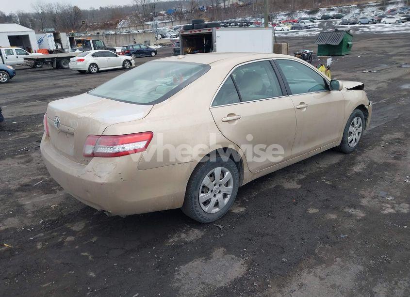 Photo 4 of 2011 Toyota Camry LE (VIN 4T1BF3EK5BU184426)