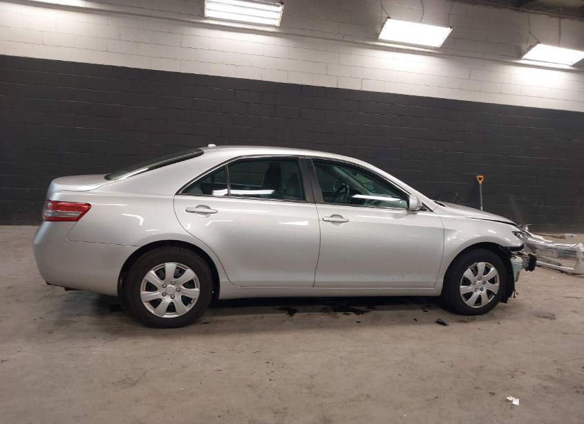 Photo 14 of 2011 Toyota Camry LE (VIN 4T1BF3EK5BU186371)