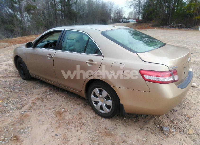 Photo 3 of 2011 Toyota Camry (VIN 4T1BF3EK5BU186399)