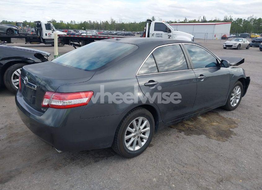 Photo 4 of 2011 Toyota Camry XLE (VIN 4T1BF3EK5BU199735)