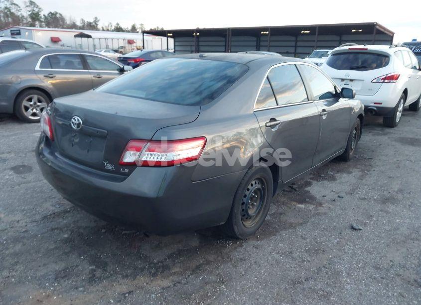 Photo 4 of 2011 Toyota Camry LE (VIN 4T1BF3EK5BU205811)