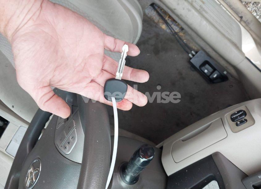 Photo 11 of 2011 Toyota Camry LE (VIN 4T1BF3EK5BU216498)