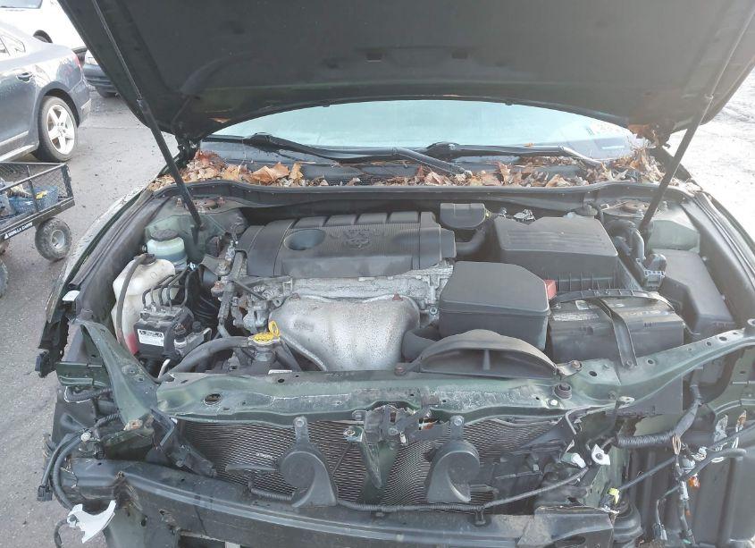 Photo 10 of 2011 Toyota Camry LE (VIN 4T1BF3EK5BU582204)