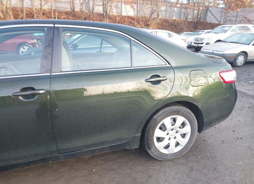 Photo 14 of 2011 Toyota Camry LE (VIN 4T1BF3EK5BU582204)