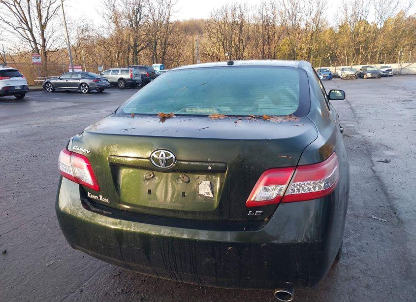 Photo 15 of 2011 Toyota Camry LE (VIN 4T1BF3EK5BU582204)