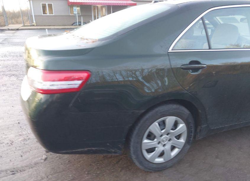 Photo 16 of 2011 Toyota Camry LE (VIN 4T1BF3EK5BU582204)