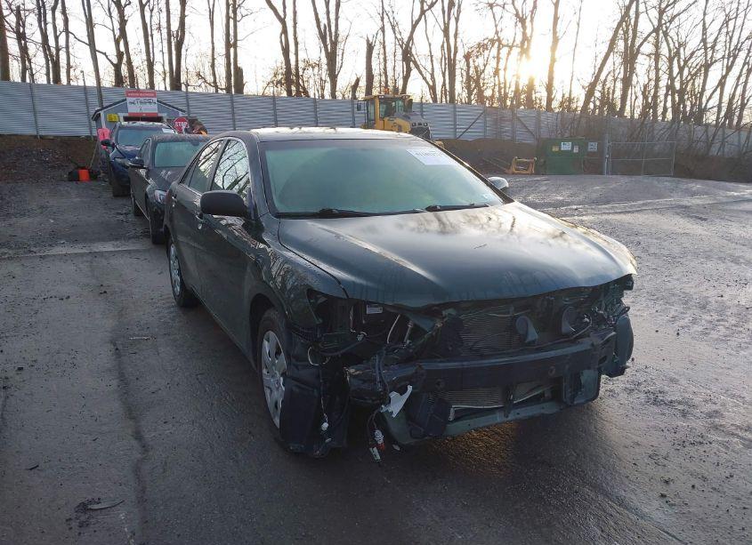 Photo 6 of 2011 Toyota Camry LE (VIN 4T1BF3EK5BU582204)