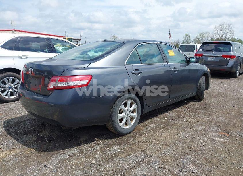 Photo 4 of 2011 Toyota Camry LE (VIN 4T1BF3EK5BU605061)