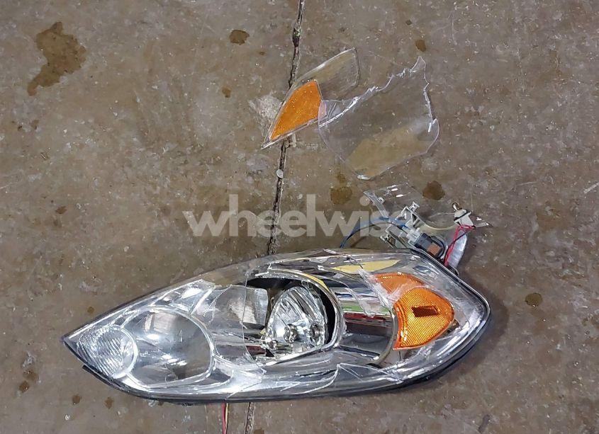 Photo 12 of 2011 Toyota Camry SE (VIN 4T1BF3EK5BU610423)