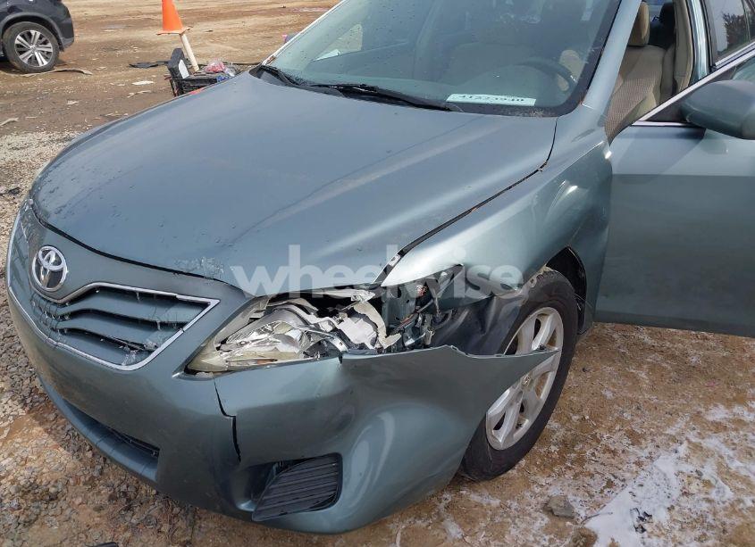 Photo 6 of 2011 Toyota Camry LE (VIN 4T1BF3EK5BU619574)