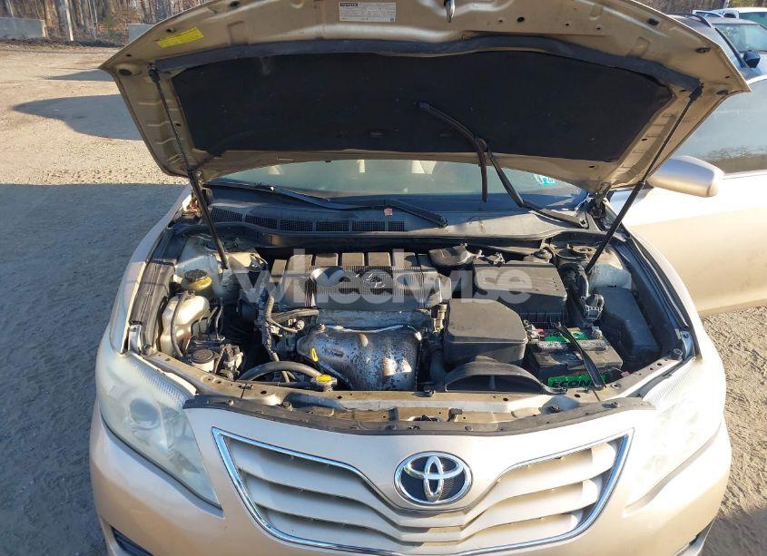 Photo 10 of 2011 Toyota Camry LE (VIN 4T1BF3EK5BU624614)