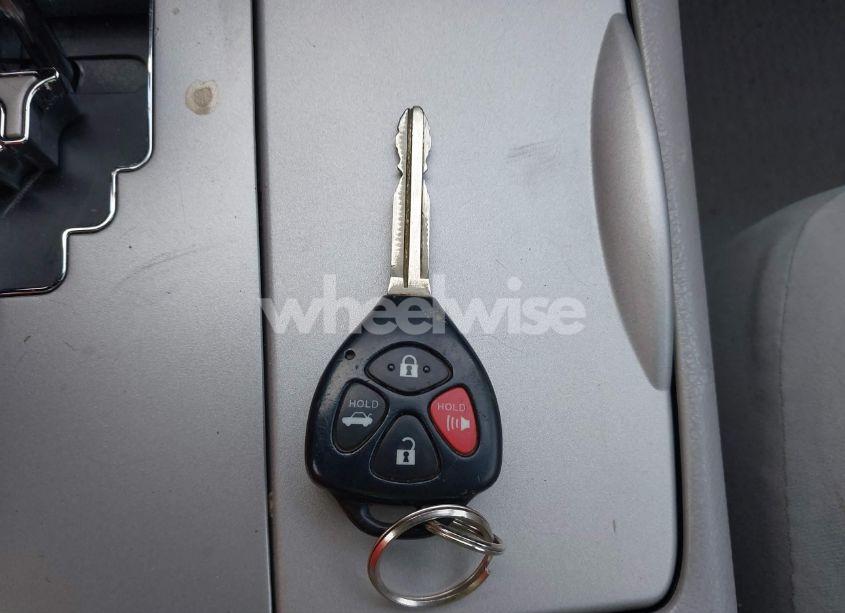 Photo 11 of 2011 Toyota Camry LE (VIN 4T1BF3EK5BU630767)