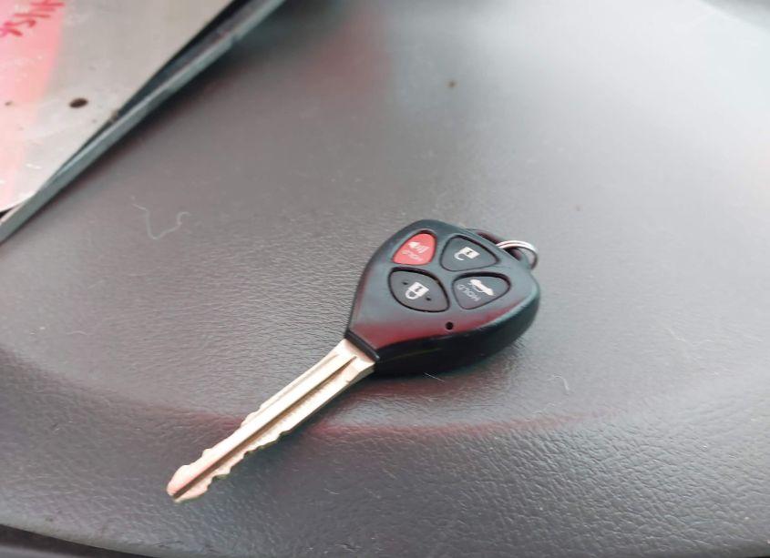 Photo 11 of 2011 Toyota Camry LE (VIN 4T1BF3EK5BU633457)