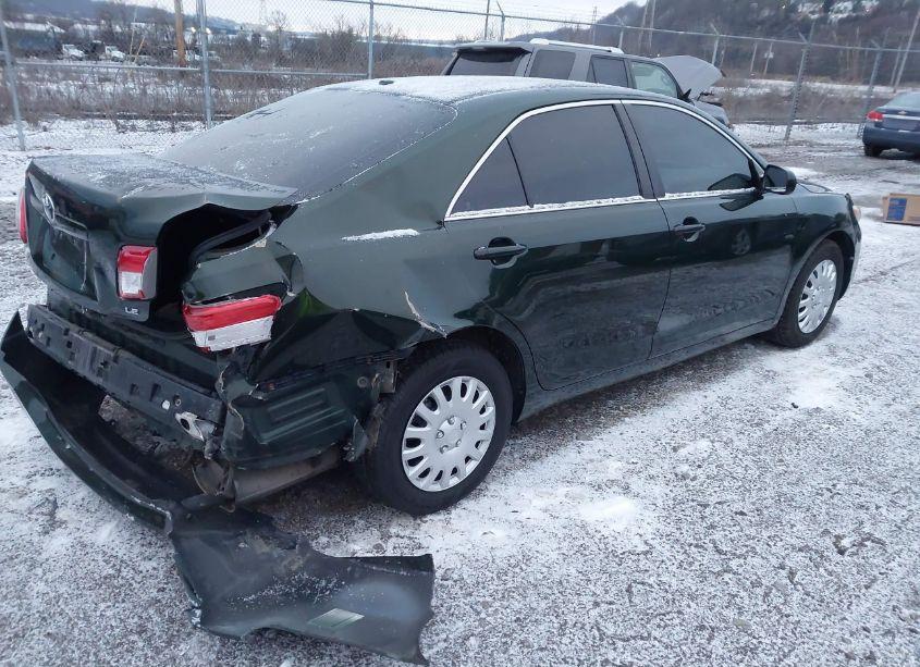 Photo 4 of 2011 Toyota Camry LE (VIN 4T1BF3EK5BU635032)