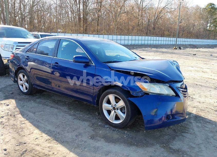 2011 Toyota Camry SE (VIN 4T1BF3EK5BU681671) main photo