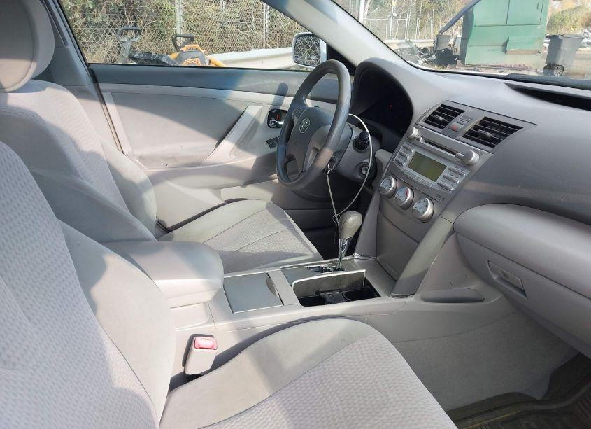 Photo 5 of 2011 Toyota Camry (VIN 4T1BF3EK5BU693531)