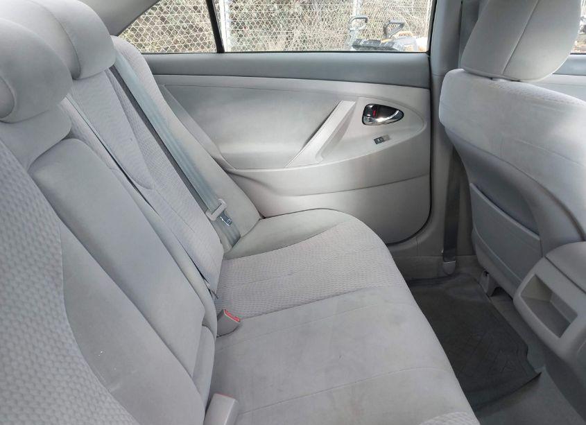 Photo 8 of 2011 Toyota Camry (VIN 4T1BF3EK5BU693531)