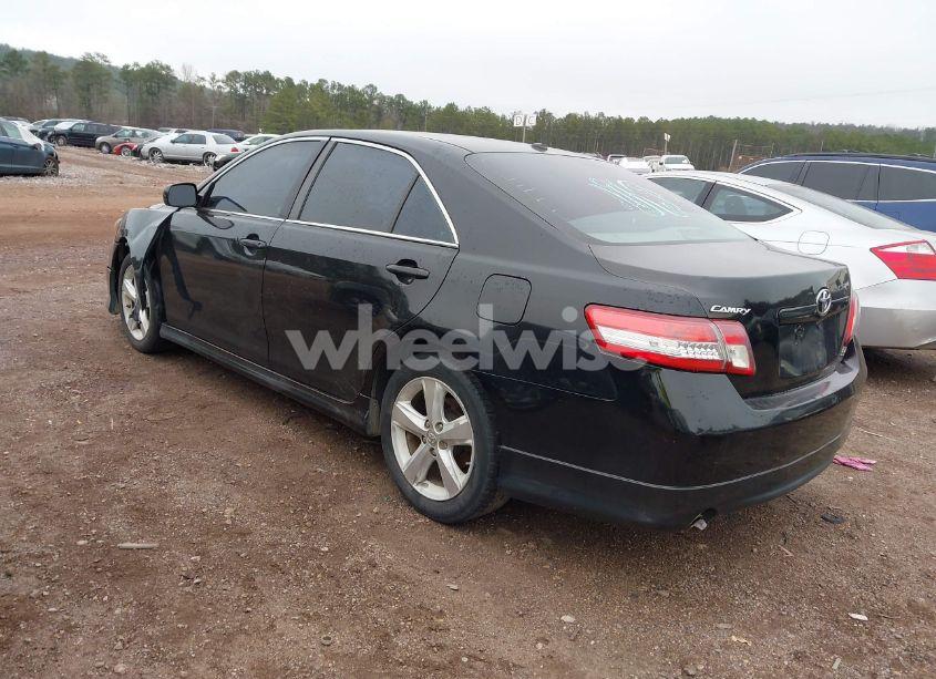 Photo 3 of 2011 Toyota Camry SE (VIN 4T1BF3EK5BU708710)