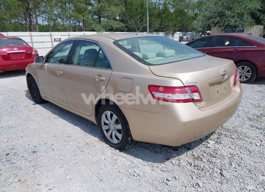 Photo 3 of 2011 Toyota Camry LE/SE/XLE (VIN 4T1BF3EK5BU711011)