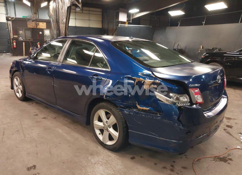 Photo 3 of 2011 Toyota Camry SE (VIN 4T1BF3EK5BU739875)
