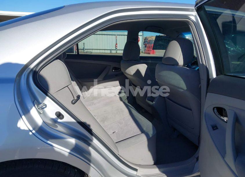 Photo 8 of 2011 Toyota Camry LE (VIN 4T1BF3EK5BU755395)