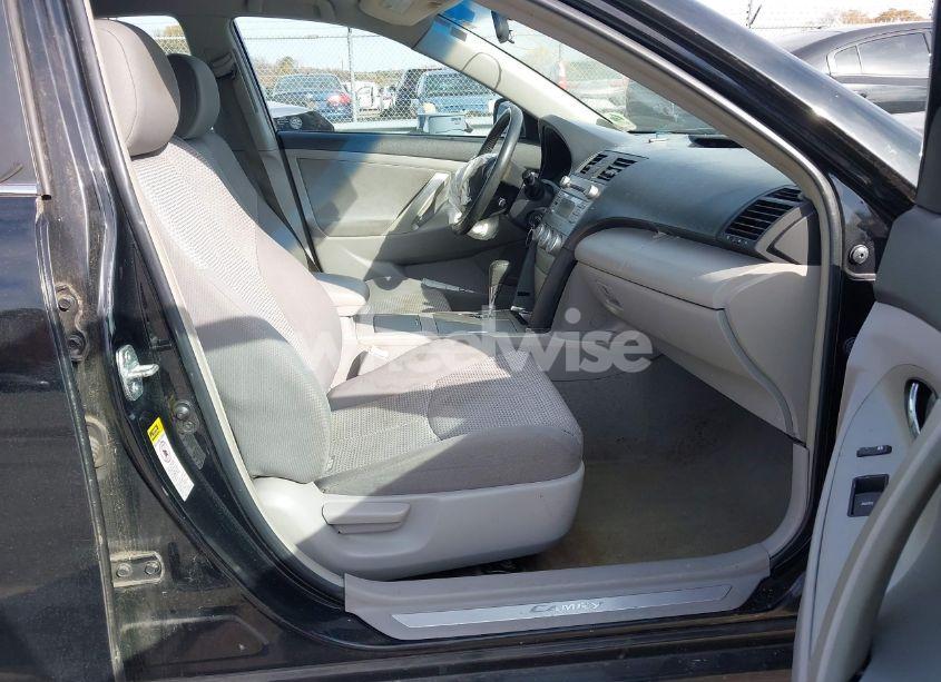 Photo 5 of 2011 Toyota Camry SE (VIN 4T1BF3EK5BU767918)