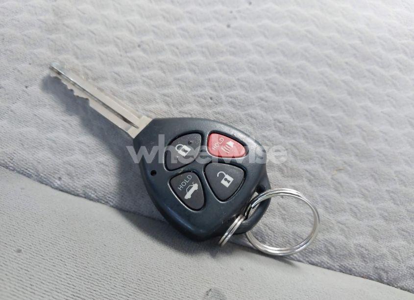 Photo 11 of 2010 Toyota Camry LE (VIN 4T1BF3EK6AU012422)