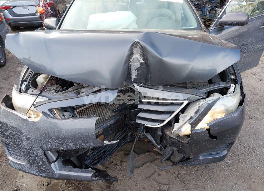 Photo 6 of 2010 Toyota Camry LE (VIN 4T1BF3EK6AU012422)