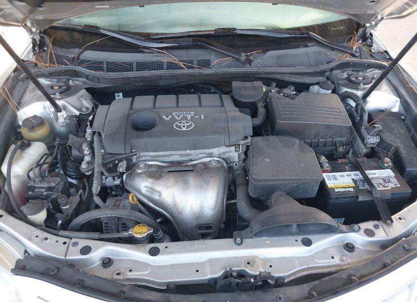 Photo 10 of 2010 Toyota Camry LE (VIN 4T1BF3EK6AU023498)