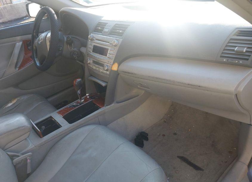 Photo 5 of 2010 Toyota Camry XLE (VIN 4T1BF3EK6AU029916)