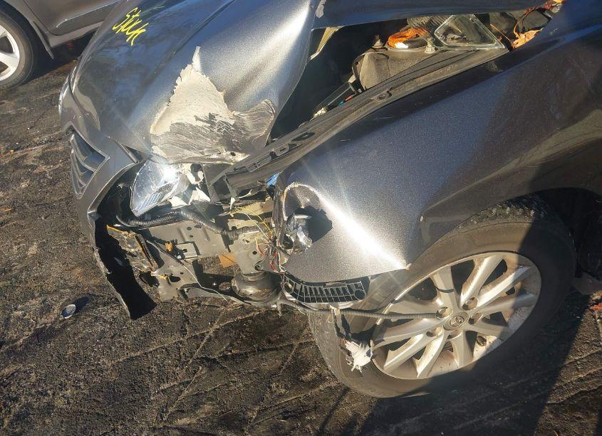 Photo 6 of 2010 Toyota Camry XLE (VIN 4T1BF3EK6AU029916)