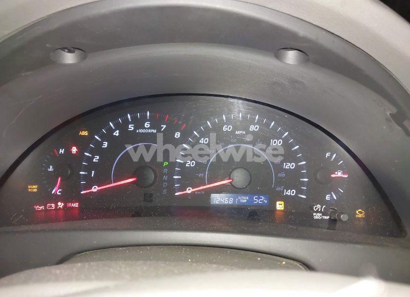 Photo 7 of 2010 Toyota Camry LE (VIN 4T1BF3EK6AU036932)