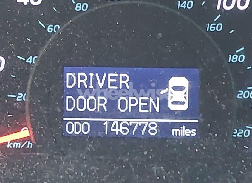 Photo 15 of 2010 Toyota Camry XLE (VIN 4T1BF3EK6AU037028)