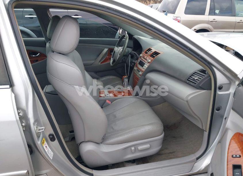 Photo 5 of 2010 Toyota Camry XLE (VIN 4T1BF3EK6AU037028)