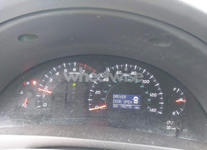 Photo 7 of 2010 Toyota Camry XLE (VIN 4T1BF3EK6AU037028)