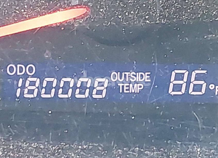 Photo 12 of 2010 Toyota Camry LE (VIN 4T1BF3EK6AU040947)