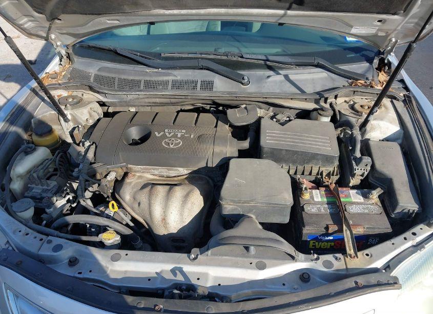 Photo 10 of 2010 Toyota Camry LE (VIN 4T1BF3EK6AU051916)