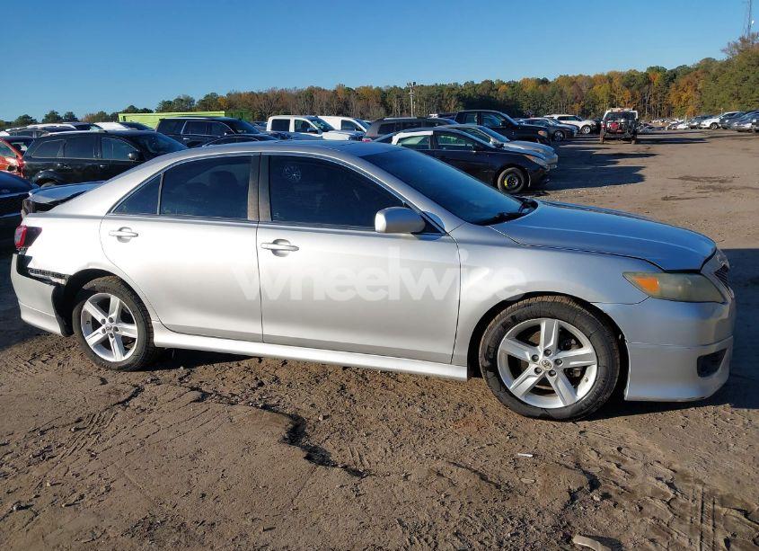 Photo 13 of 2010 Toyota Camry SE (VIN 4T1BF3EK6AU064178)