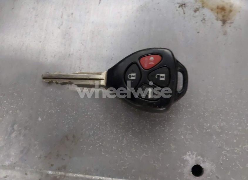 Photo 11 of 2010 Toyota Camry LE (VIN 4T1BF3EK6AU071051)