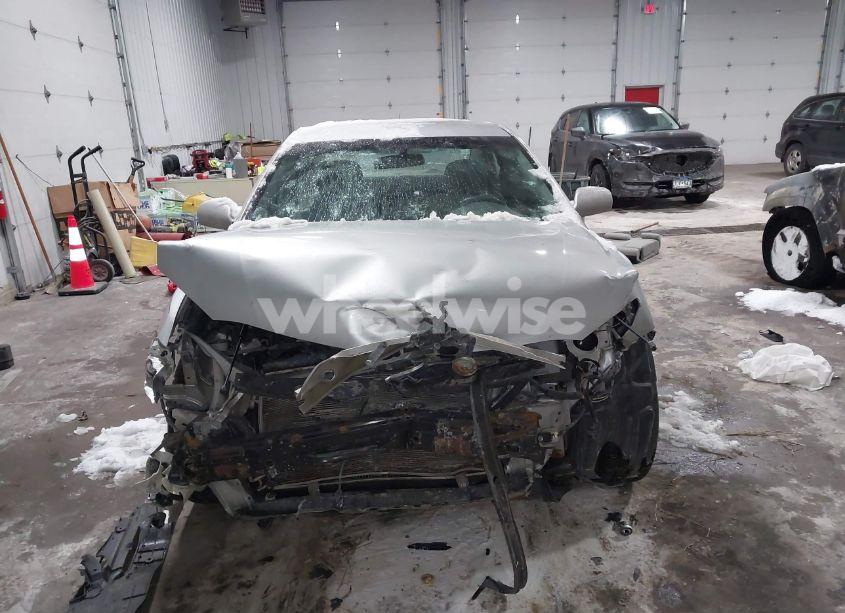 Photo 12 of 2010 Toyota Camry LE (VIN 4T1BF3EK6AU071051)