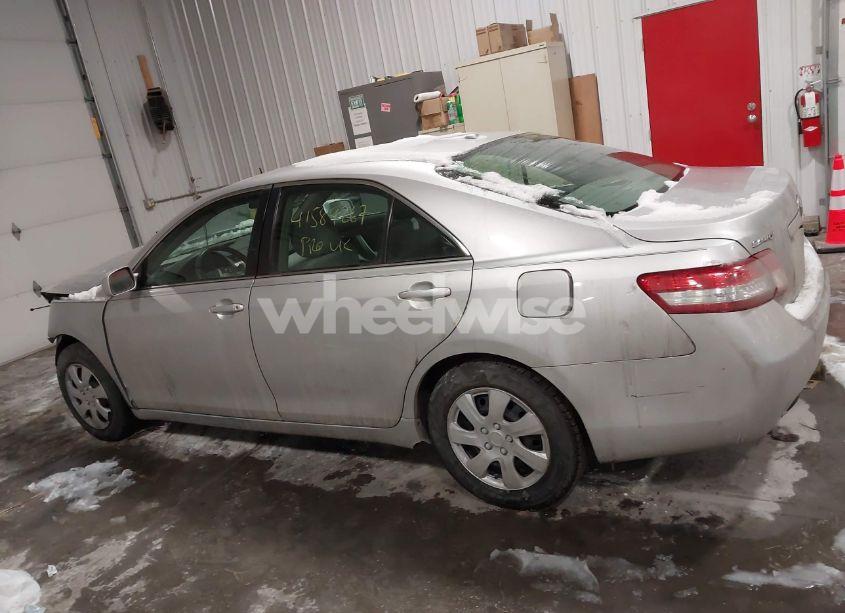 Photo 14 of 2010 Toyota Camry LE (VIN 4T1BF3EK6AU071051)