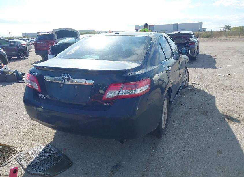 Photo 4 of 2010 Toyota Camry LE (VIN 4T1BF3EK6AU075942)