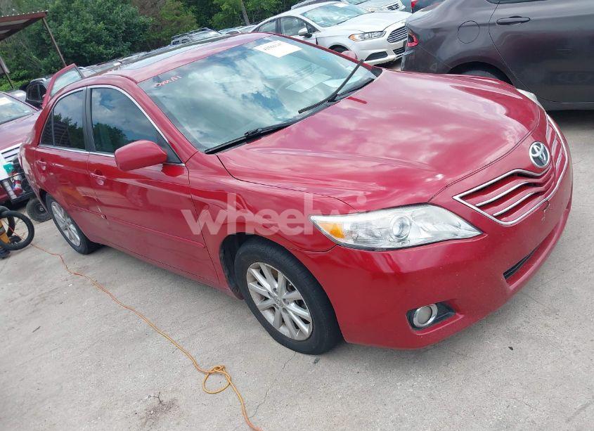 2010 Toyota Camry XLE (VIN 4T1BF3EK6AU109989) main photo