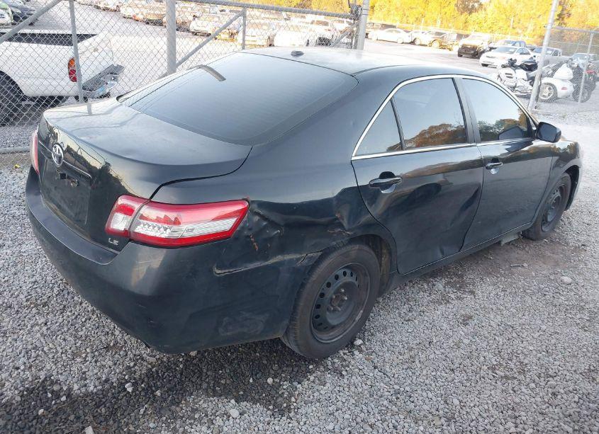 Photo 4 of 2010 Toyota Camry LE (VIN 4T1BF3EK6AU510670)