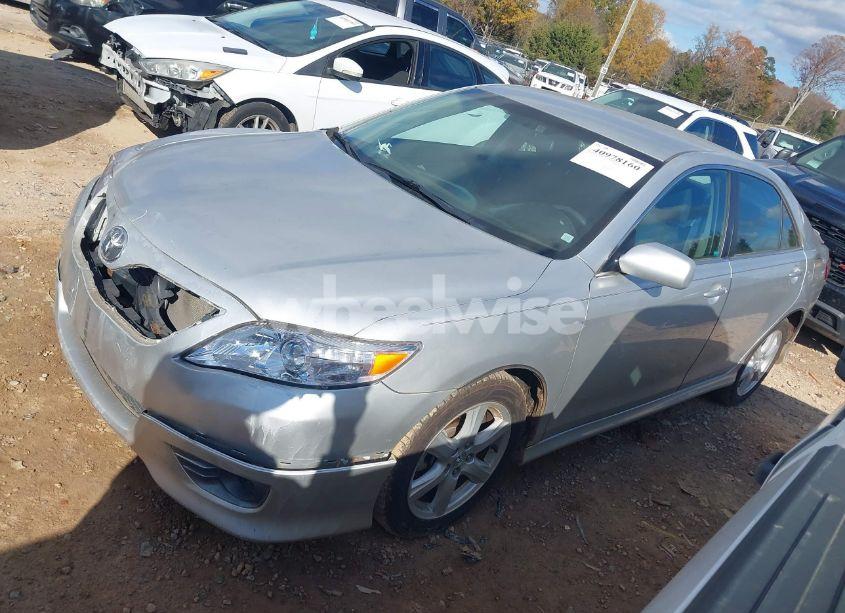 Photo 2 of 2010 Toyota Camry SE (VIN 4T1BF3EK6AU513312)