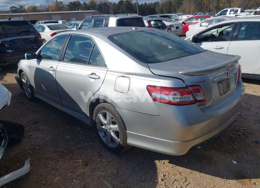 Photo 3 of 2010 Toyota Camry SE (VIN 4T1BF3EK6AU513312)